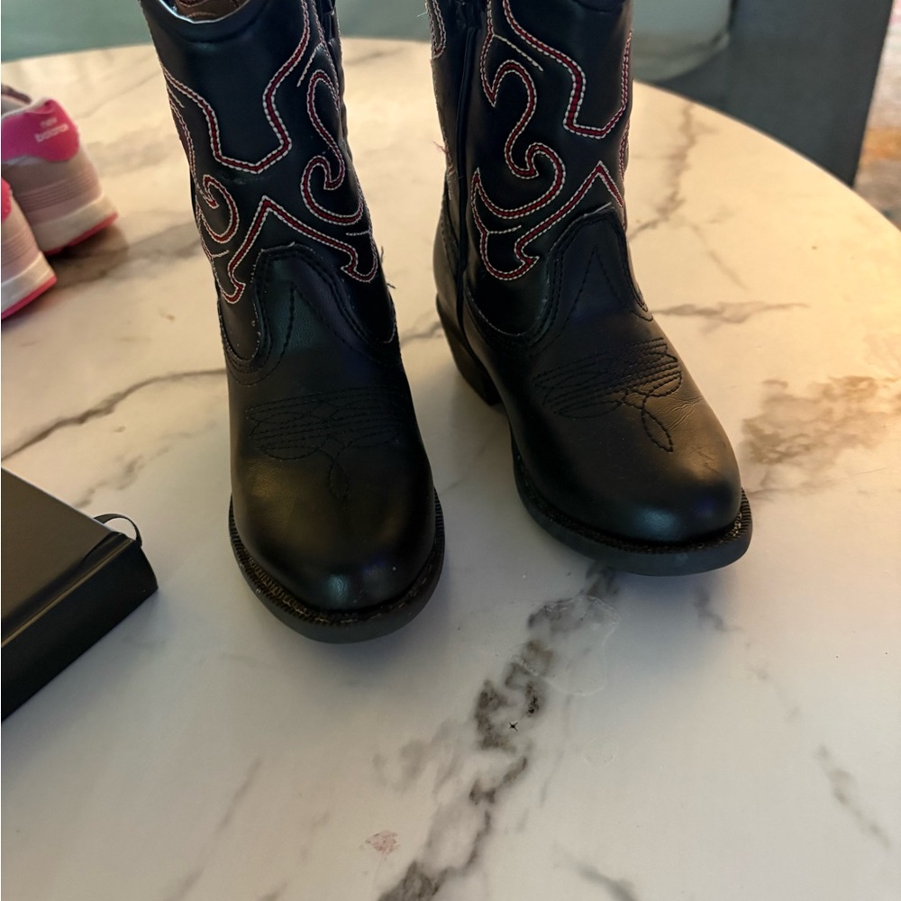 Black Western Boots with Pink Stitching